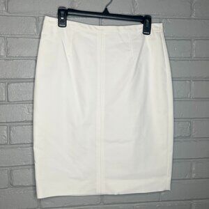 Ann Taylor Astor Pencil Skirt in White - Size 6 NWT